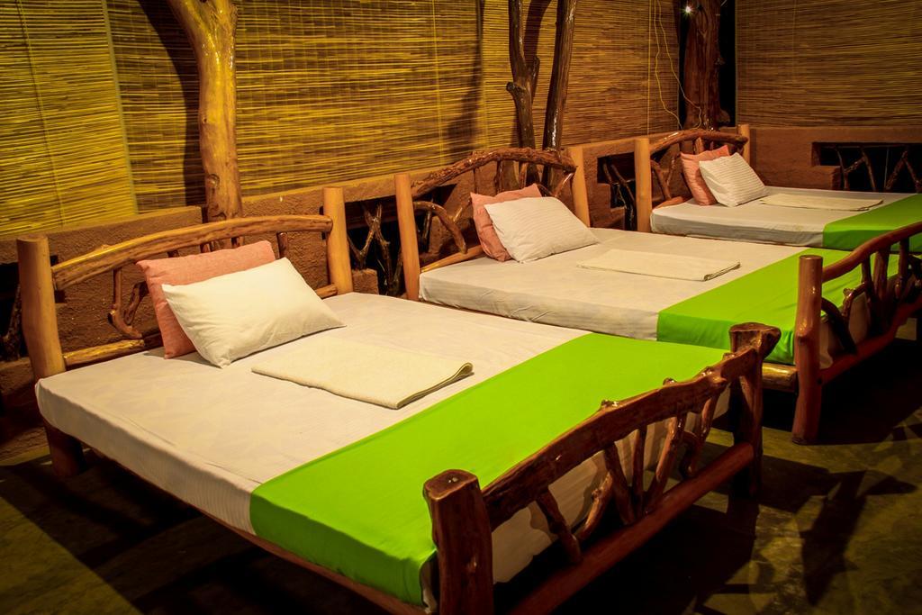 Yalaway Nature Villa Тисамахарама Екстериор снимка