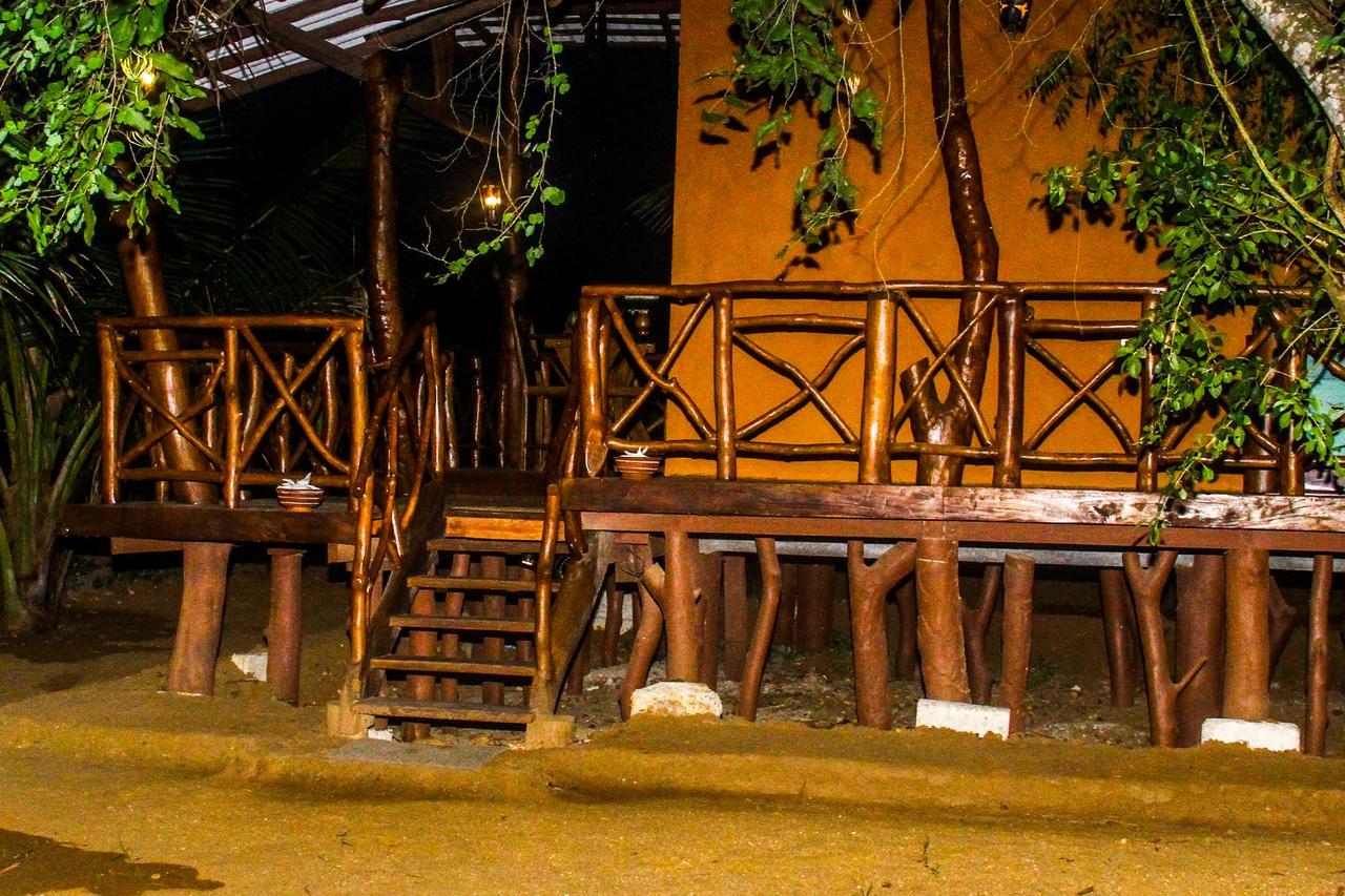 Yalaway Nature Villa Тисамахарама Екстериор снимка
